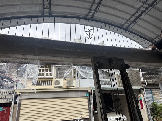 台南仁德區鐵捲門維修