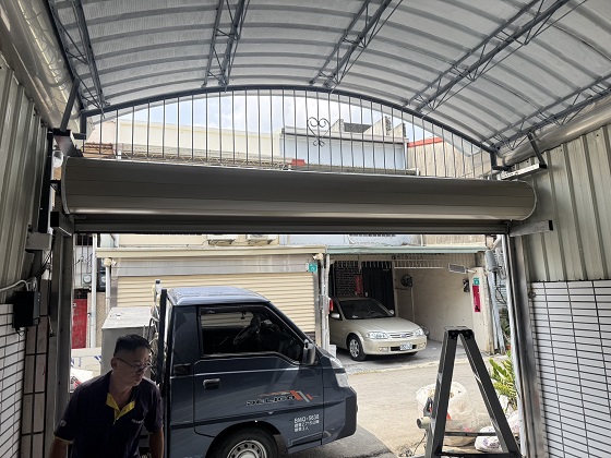 台南仁德區鐵捲門維修