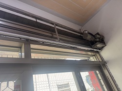 台南安定區鐵捲門維修